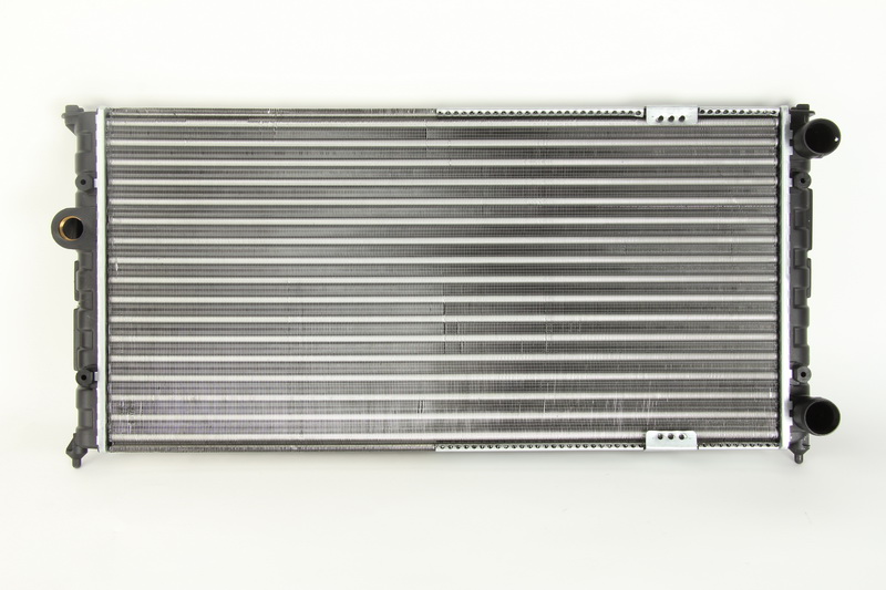РАДИАТОР 1.6-1.8 (520×320) (NRF)