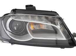 ФАР BI-XENON С ДНЕВНИ СВЕТЛИНИ LED (HELLA) ДЕСЕН