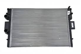 РАДИАТОР 3.0 ДИЗЕЛ (650x450x32) (VALEO)