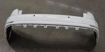 БРОНЯ ЗАДНА ГРУНДИРАНА КОМБИ С 4 ОТВОРА ЗА ПАРКТРОНИК