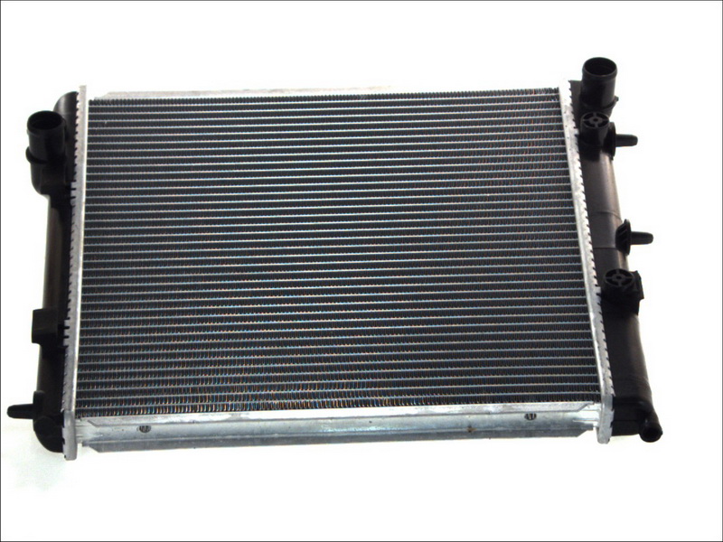 РАДИАТОР 1.4cc 8V16V+/-AC HDI (38×40,2×27)