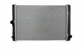 РАДИАТОР 1.4 ДИЗЕЛ D4D (550×370) (NRF)