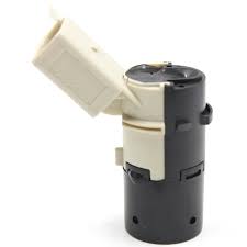 ДАТЧИК ПАРКТРОНИК С БЯЛ КОНЕКТОР (3pin)